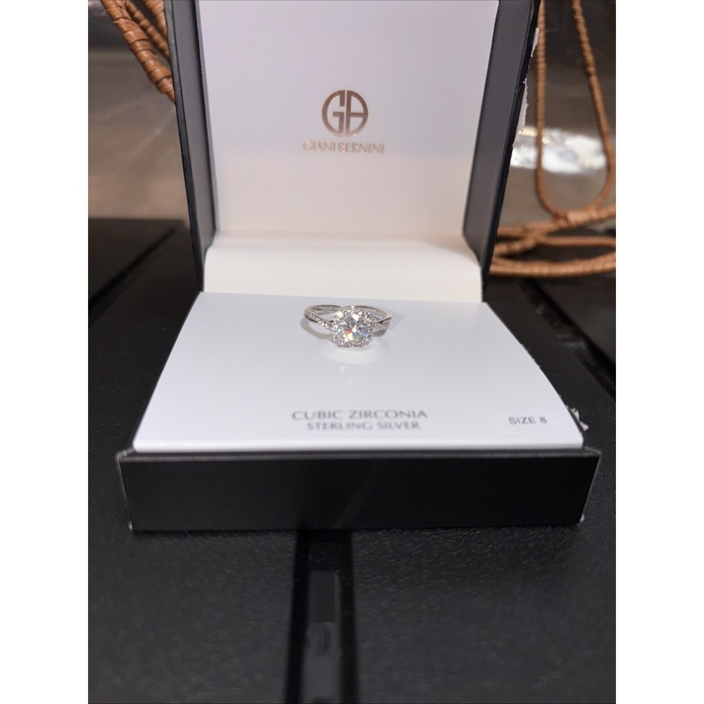 Giani Bernini CZ Halo Ring In Sterling Silver Size 8 RP $100- BRAND NEW IN BOX‎